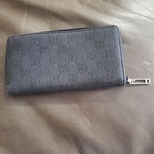 Gucci wallet
